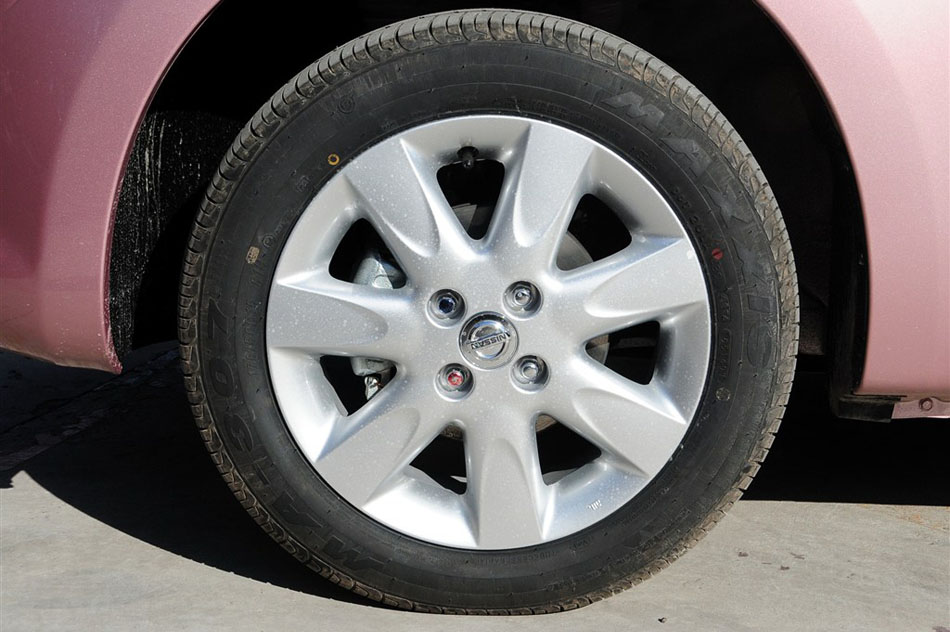 2015款 1.5L 自动易智版 细节