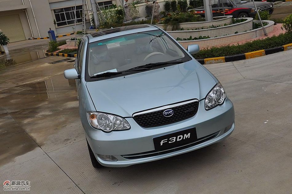比亚迪F3DM低碳版外观实拍图