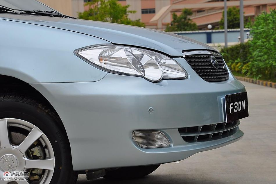 比亚迪F3DM低碳版外观实拍图