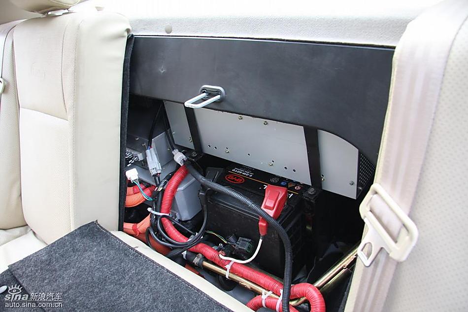 比亚迪F3DM抢先实拍图