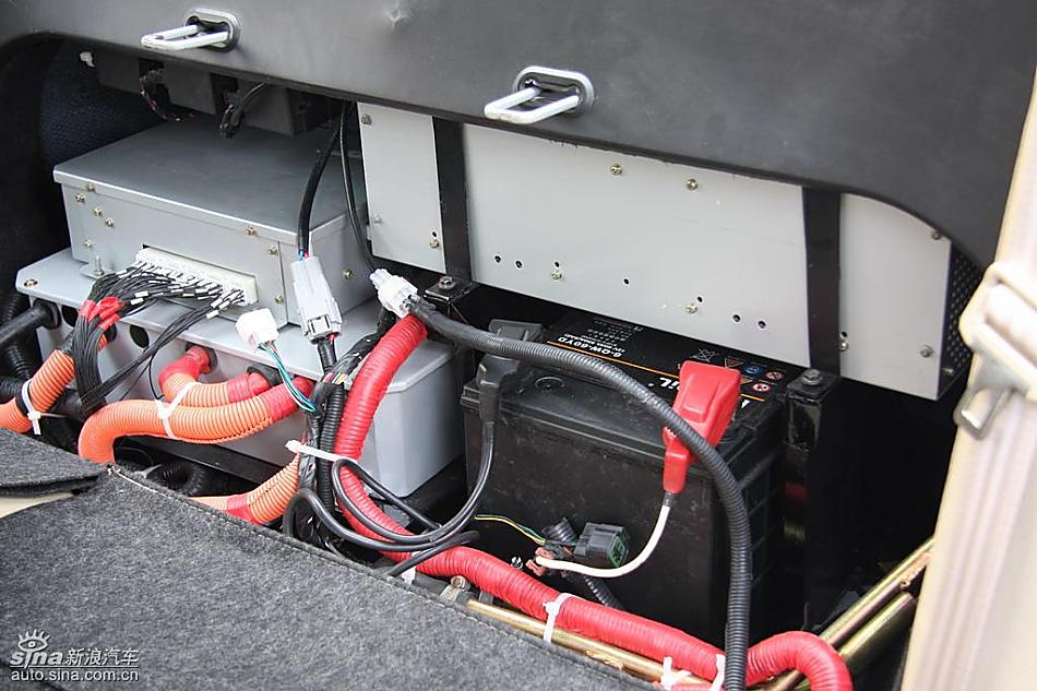 比亚迪F3DM抢先实拍图