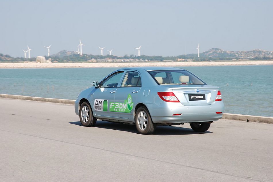 比亚迪F3DM实拍图