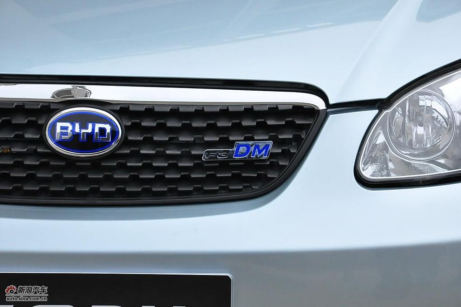 比亚迪F3DM低碳版双模电动车外观图