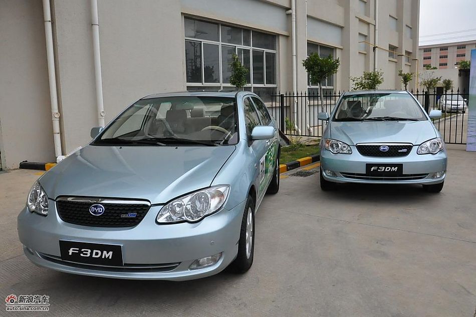 比亚迪F3DM低碳版双模电动车外观图