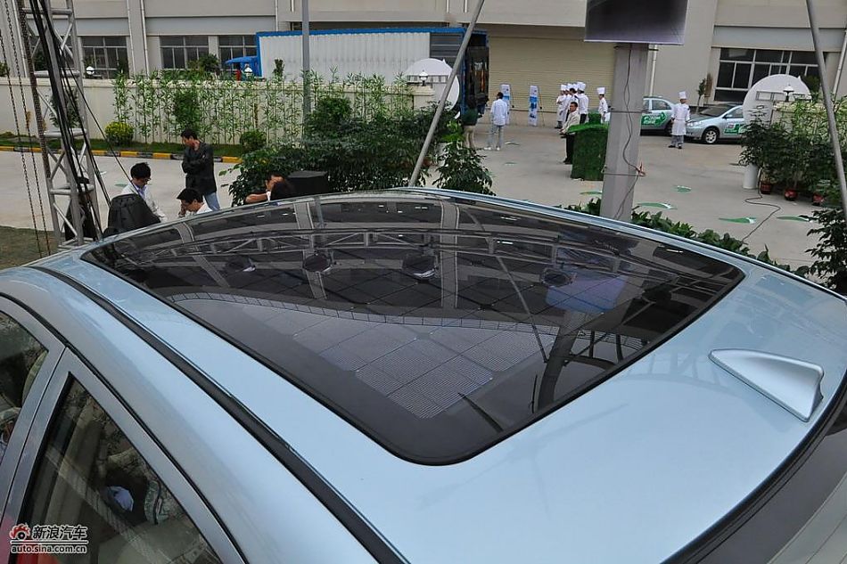 比亚迪F3DM低碳版双模电动车外观图