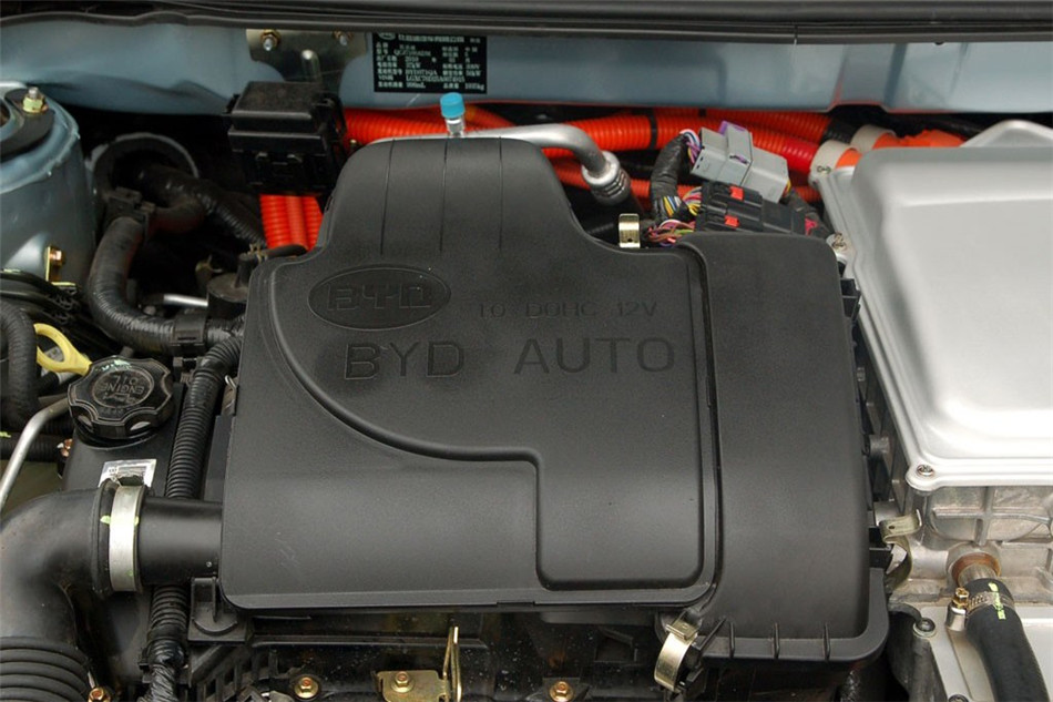 比亚迪F3DM 2010款 低碳版 引擎底盘