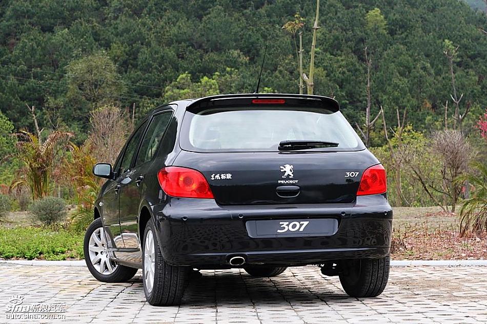 两厢307外观