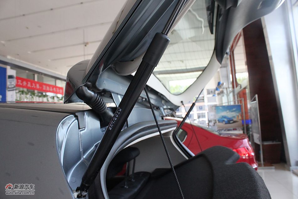 新标致307两厢其他