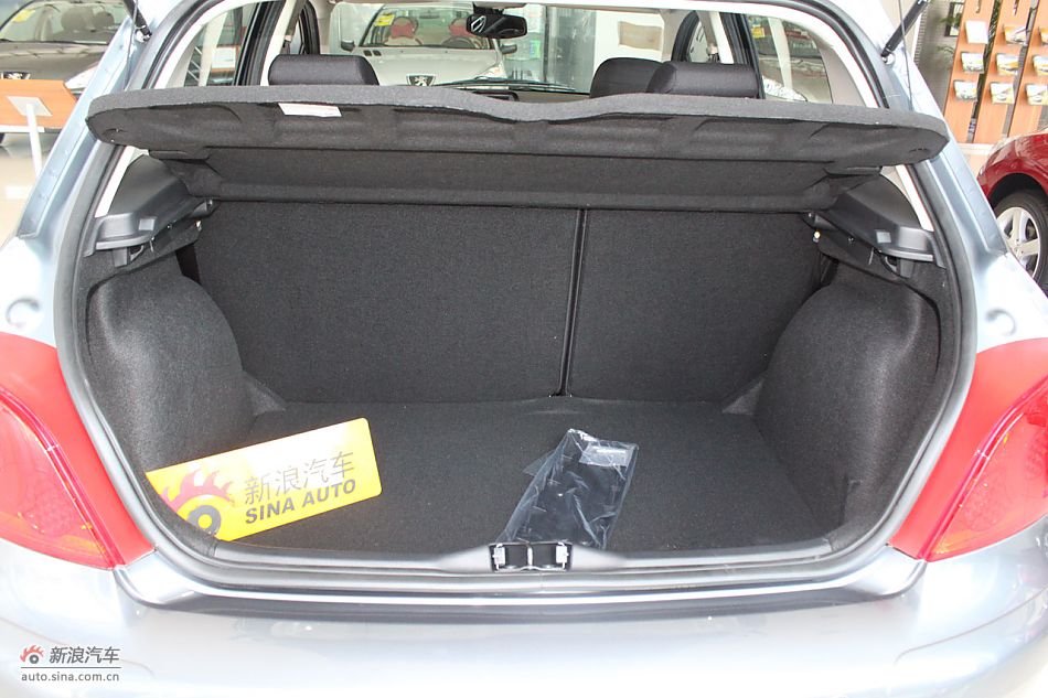 新标致307两厢其他