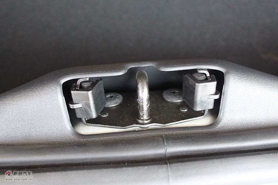 新标致307两厢其他