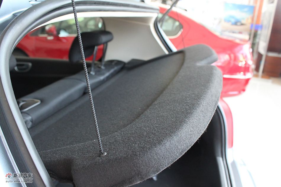 新标致307两厢其他