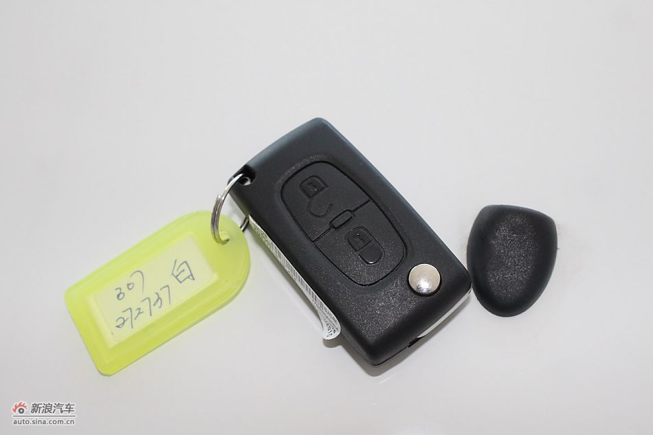 新标致307三厢其他