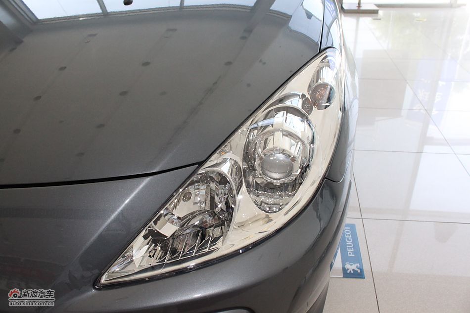 新标致307两厢外观细节