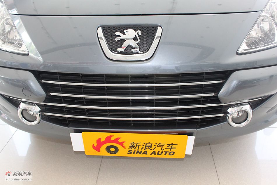 新标致307两厢外观细节