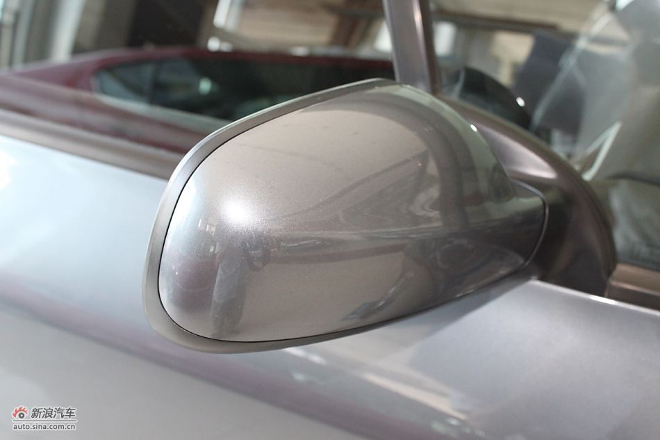 新标致307两厢外观细节