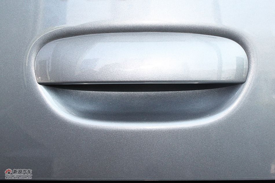 新标致307两厢外观细节