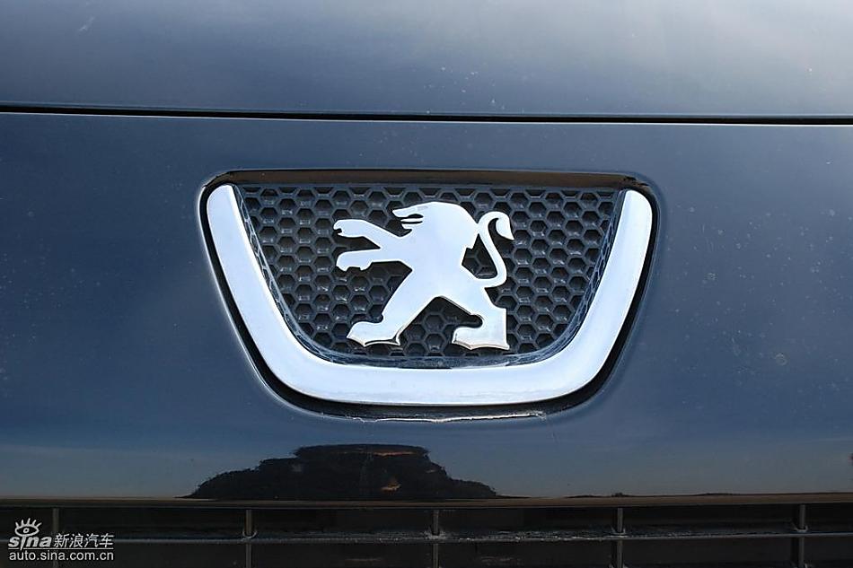 东风标致307两厢外观实拍图