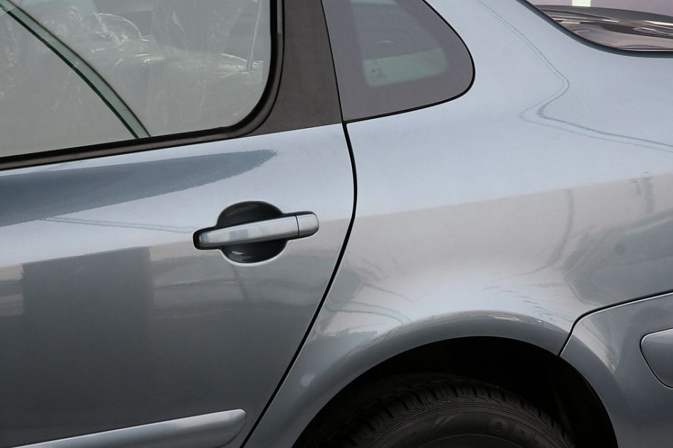 神龙汽车标致307车门拉手