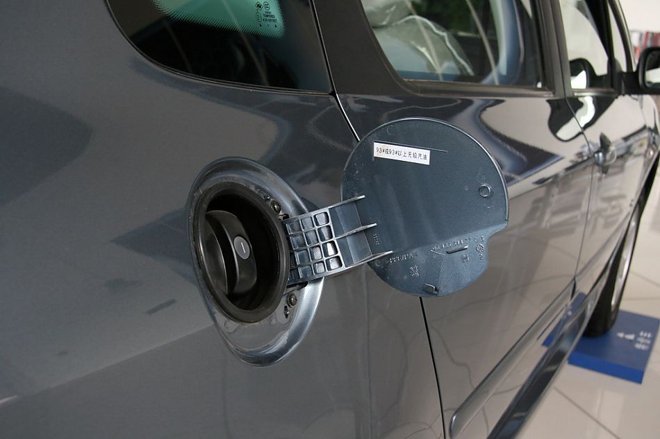 神龙汽车标致307油箱盖