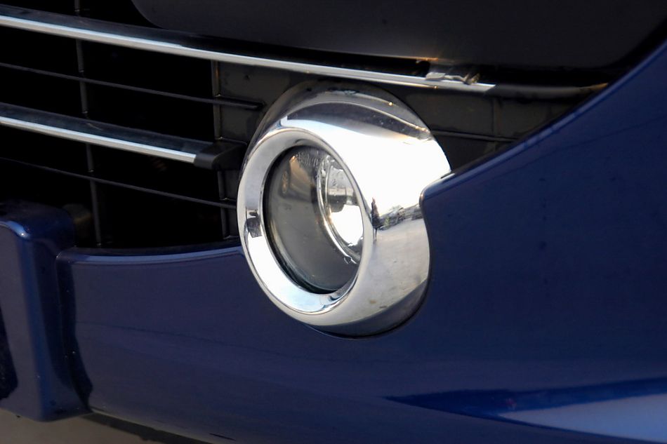 东风标致307两厢外观细节