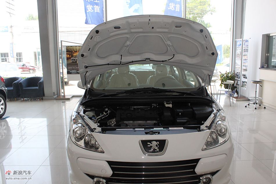 新标致307三厢其他