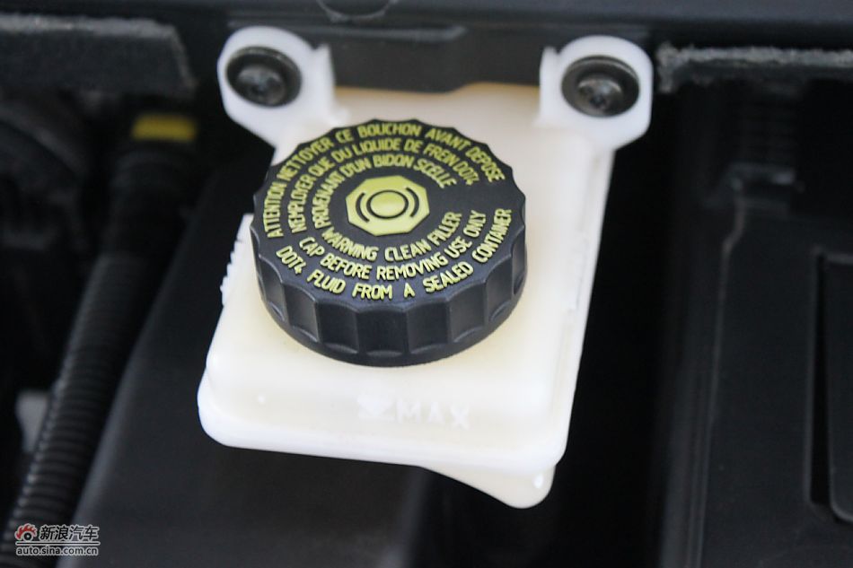 新标致307两厢其他