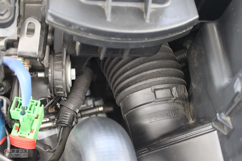 新标致307两厢其他