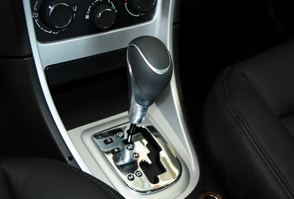 2013款标致307 1.6L自动CROSS