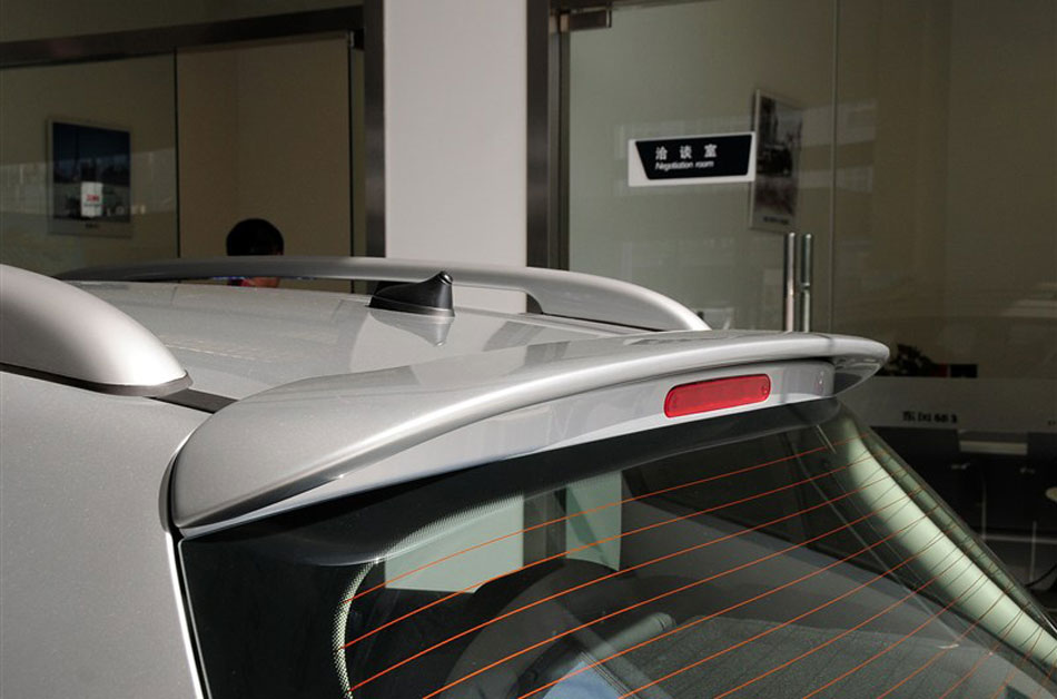 2013款标致307 1.6L自动CROSS