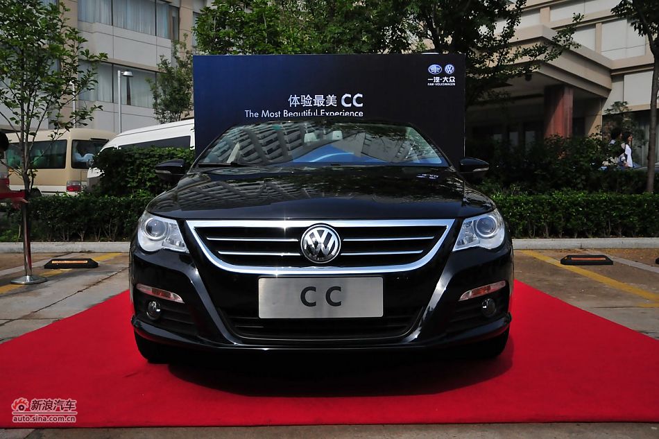 大众CC至尊版外观