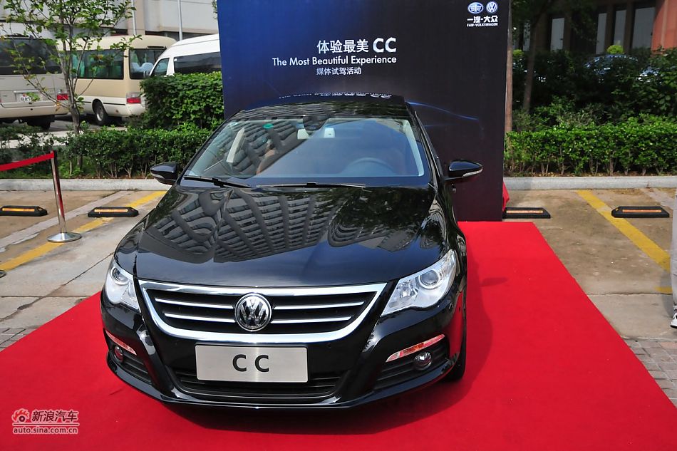 大众CC至尊版外观