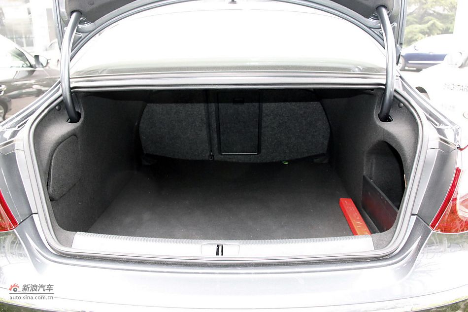 2011款大众CC 2.0TSI至尊型