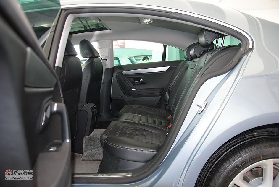 2011款一汽大众CC 1.8TSI自动豪华型