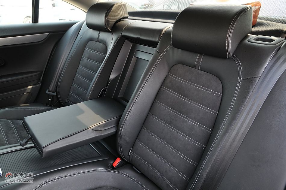 大众CC至尊型内饰