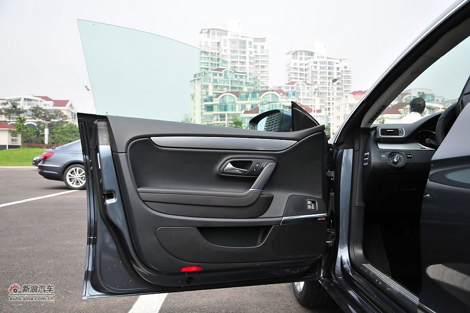 大众CC至尊型内饰