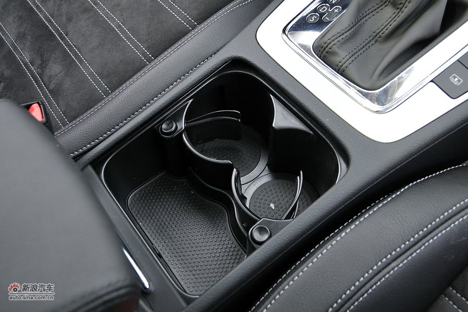 大众CC至尊型内饰