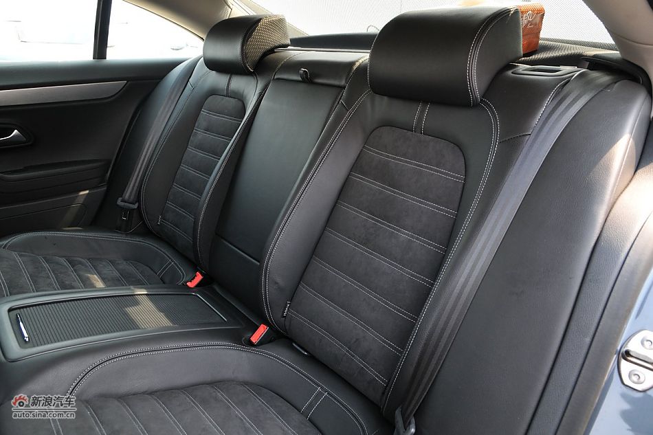 大众CC至尊型内饰