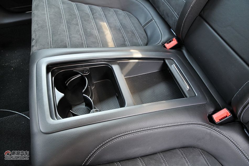 大众CC至尊型内饰