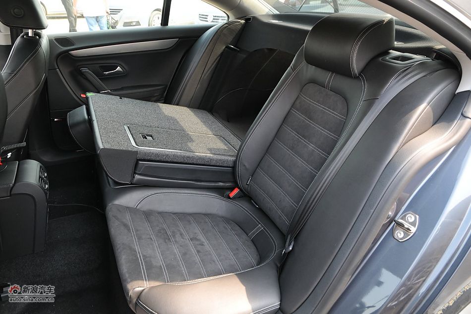 大众CC至尊型内饰