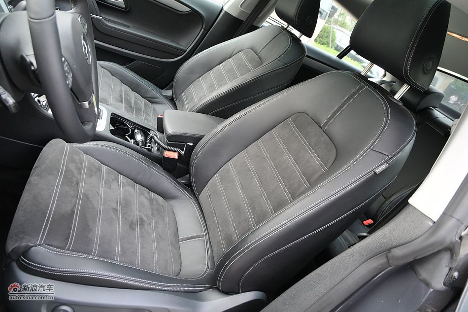 大众CC至尊型内饰