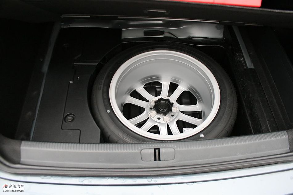 一汽大众迈腾CC到店实拍