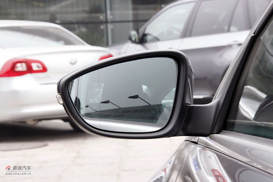 2011款大众CC 2.0TSI至尊型