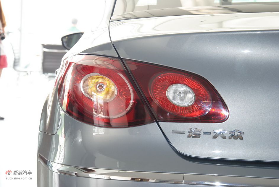 2011款一汽大众CC 1.8TSI自动豪华型