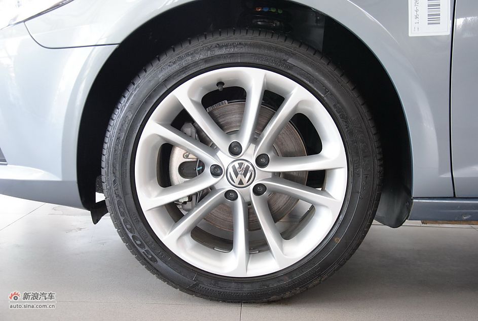 2011款一汽大众CC 1.8TSI自动豪华型