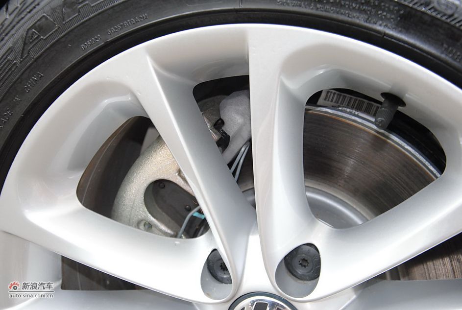 2011款一汽大众CC 1.8TSI自动豪华型