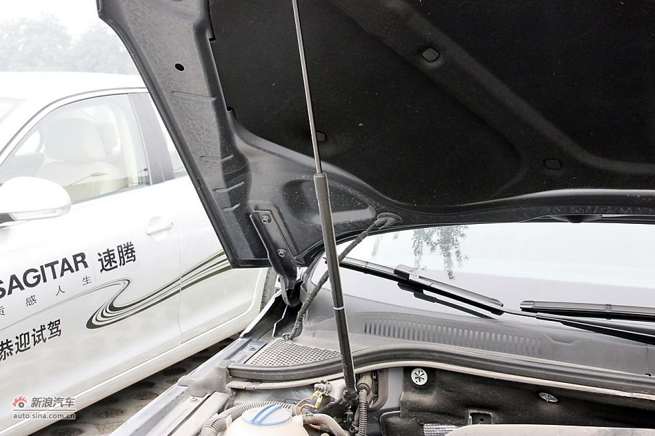 2011款大众CC 2.0TSI至尊型