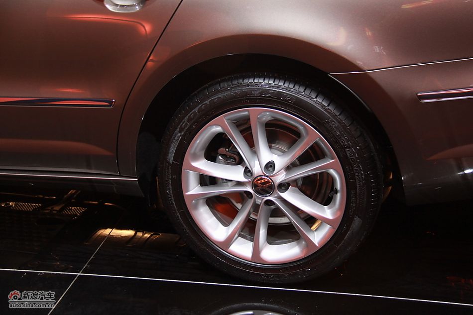 一汽大众CC外观