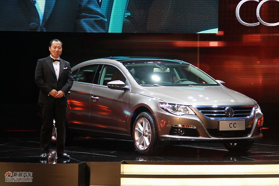 一汽大众副总经理胡咏现场致辞