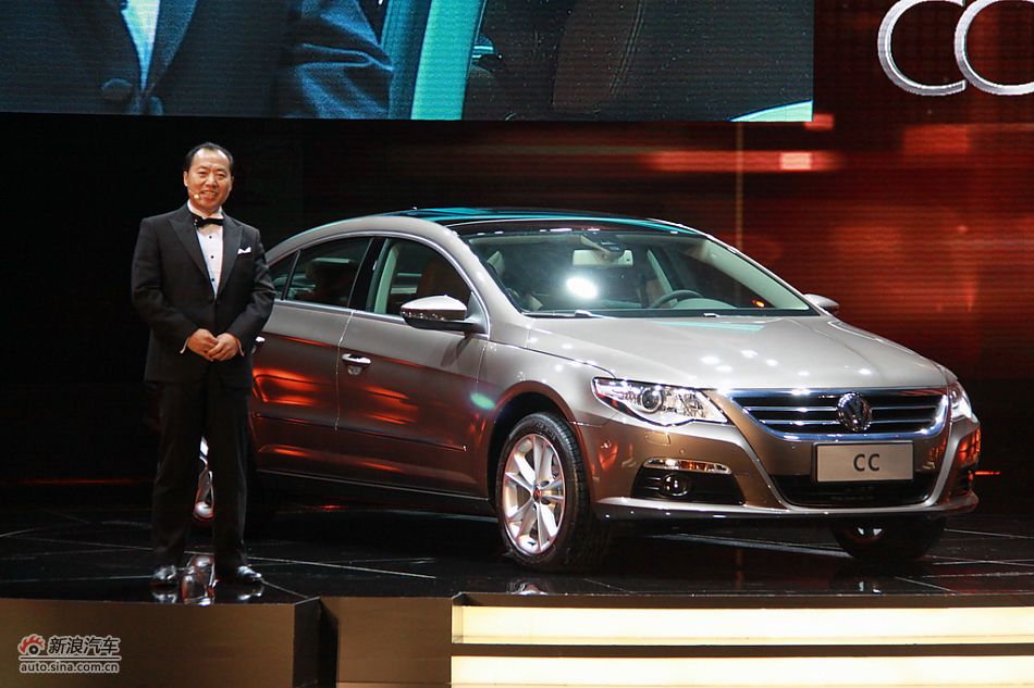 一汽大众副总经理胡咏现场致辞