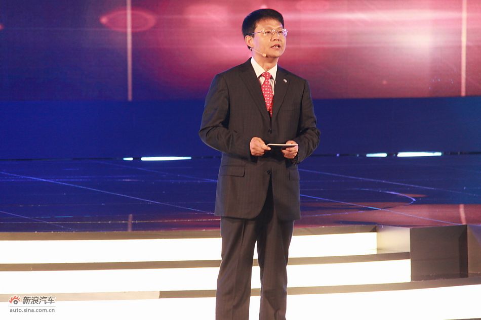 一汽大众执行董事秦焕明现场致辞